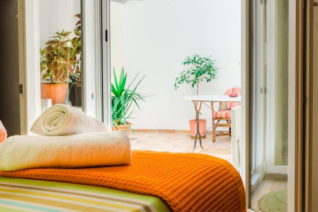 Renovated, Open And Functional Old City House Iraklio Exteriér fotografie